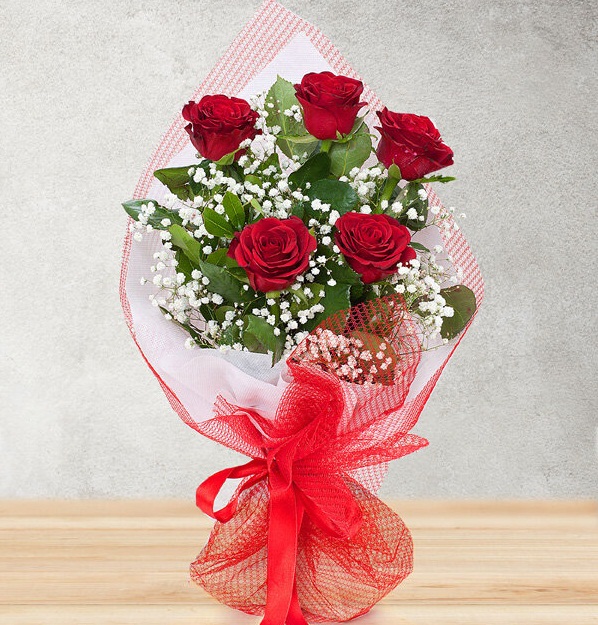 kirmizi-gul-buketi-5'li